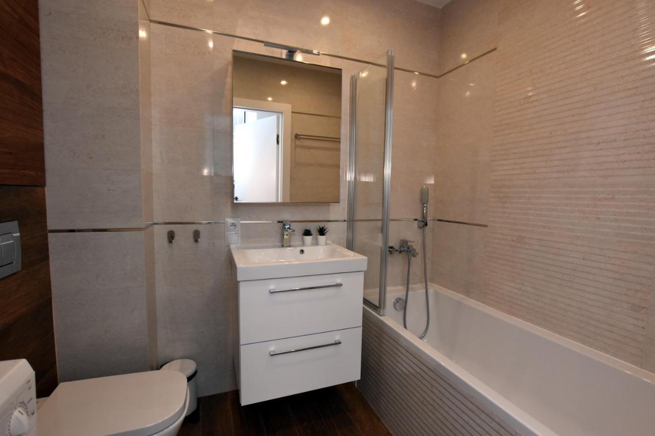 Dreamer Apartment Торунь Экстерьер фото